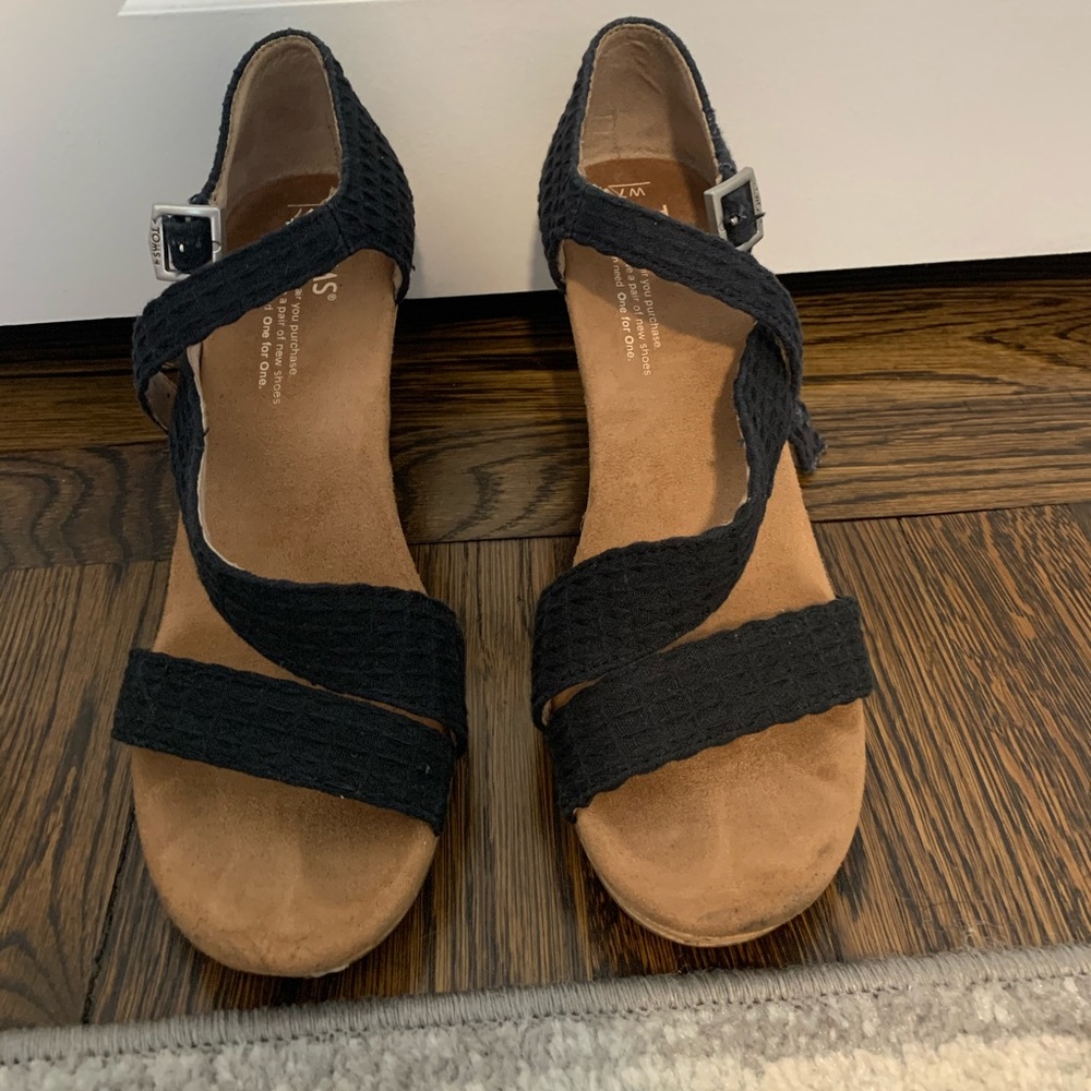 Black Toms wedges